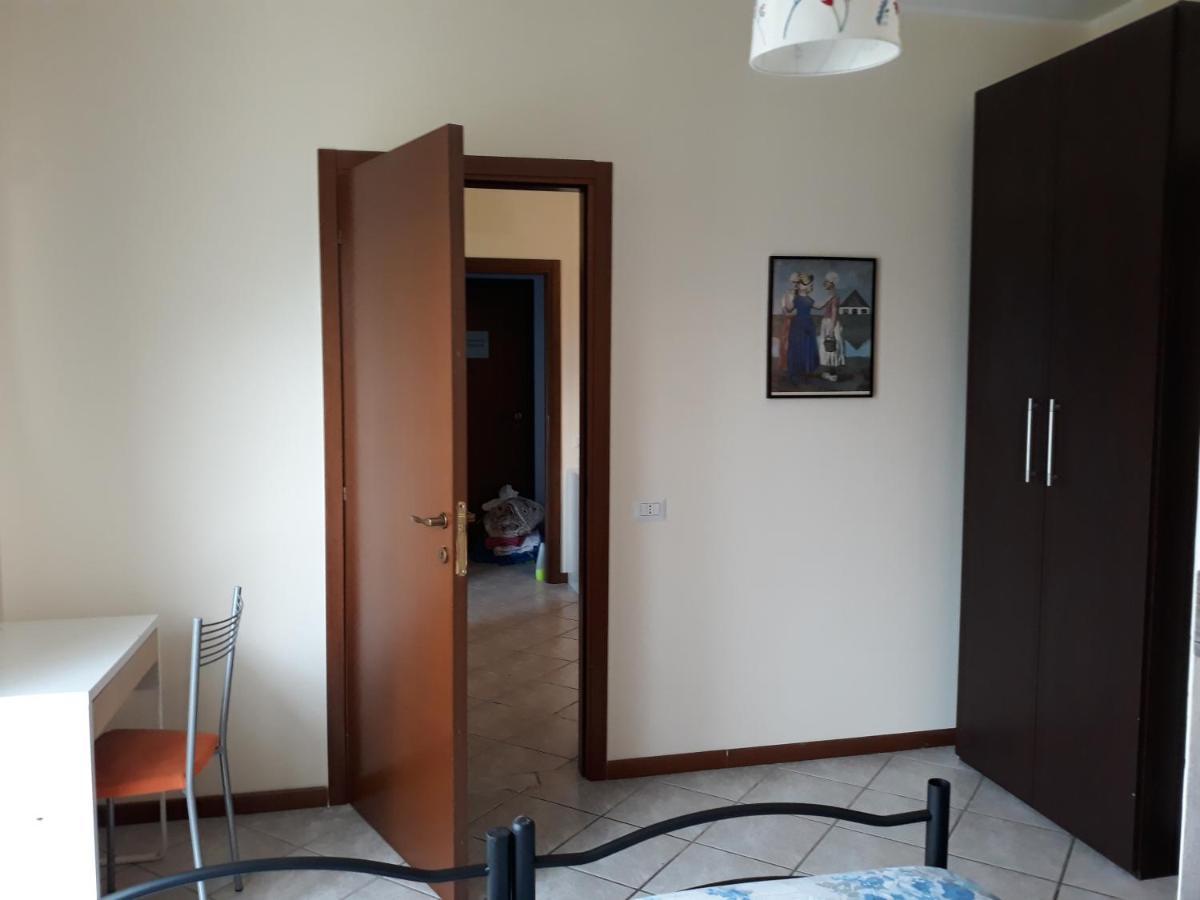 Appartamenti Bezar-One Victory Grandate Buitenkant foto